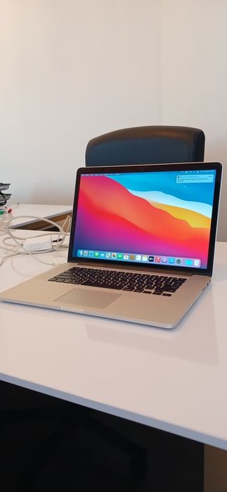 Продам macbook pro