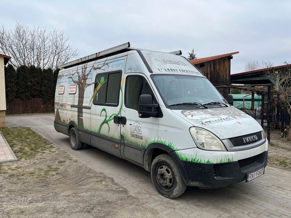 Iveco Daily  Iveco Daily brygadówka 6 osobowy dobry stan
