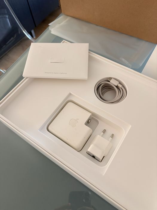 MacBook Pro 13" (2017) Core i5 2.3GHz – Muito Bem Cuidado (C/ Caixa)