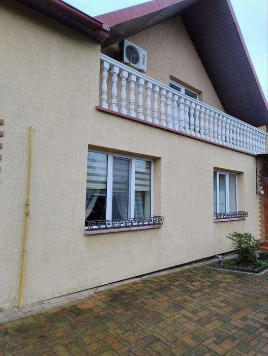 Комфортний будинок, Шевченківський район! Без комісії!