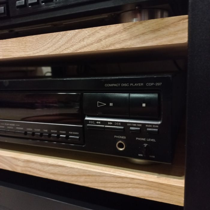 Cd проигрыватель Sony  SDP 297