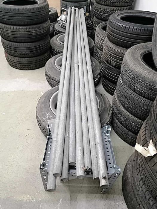 suporte para holofotes 9 tubos ferro c/3 metros e 8 suportes de roda