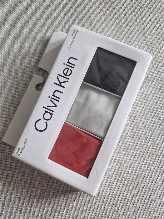 Calvin Klein набір безшовних трусиків розмір М