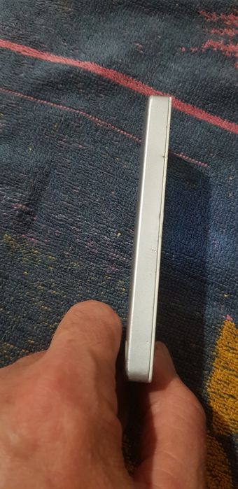 Продам Nokia 515