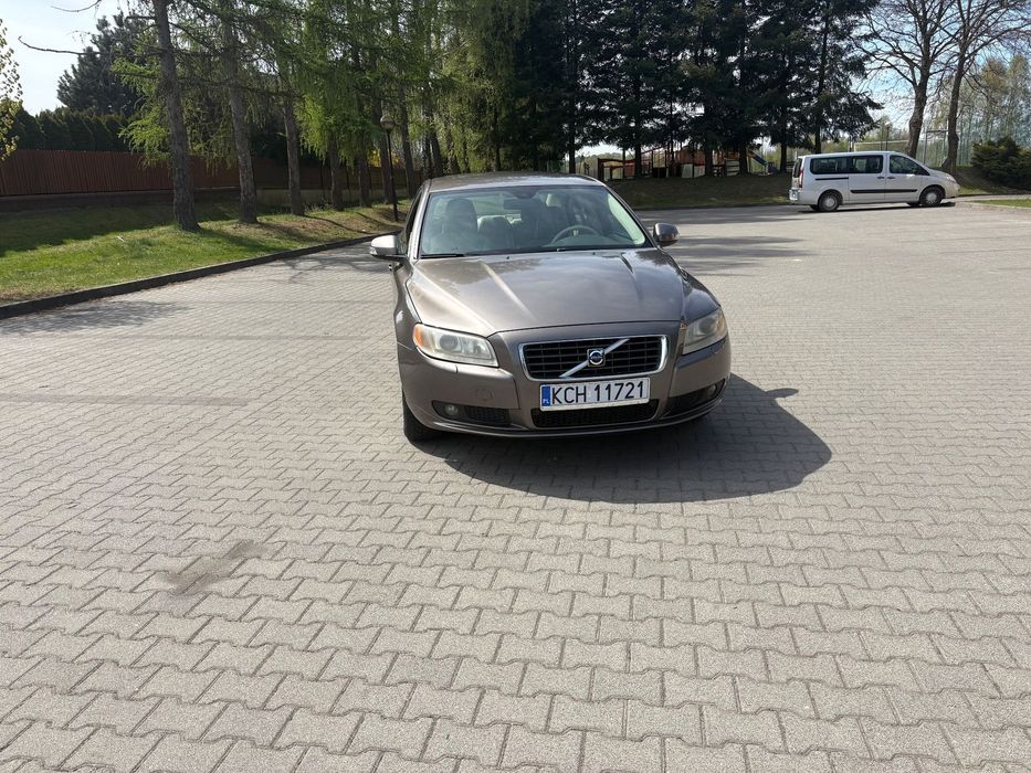 Volvo S80