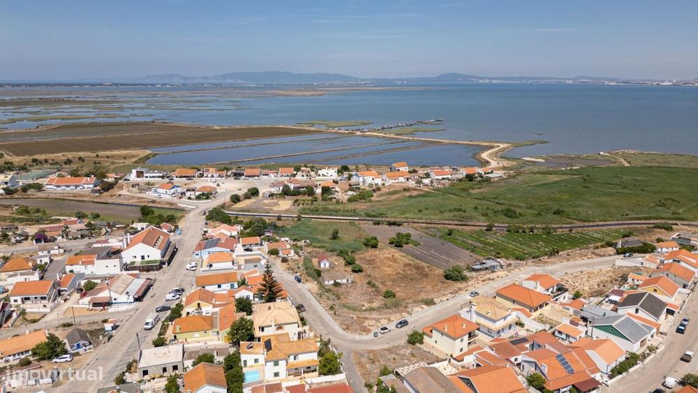 Moradia Isolada T2 com jardim, Carrasqueira, Alcacer do Sal
