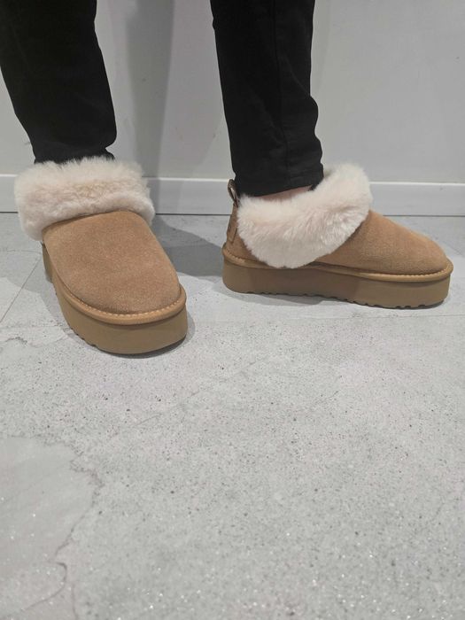 UGG Tazzelle futerko botki chestnuts 40