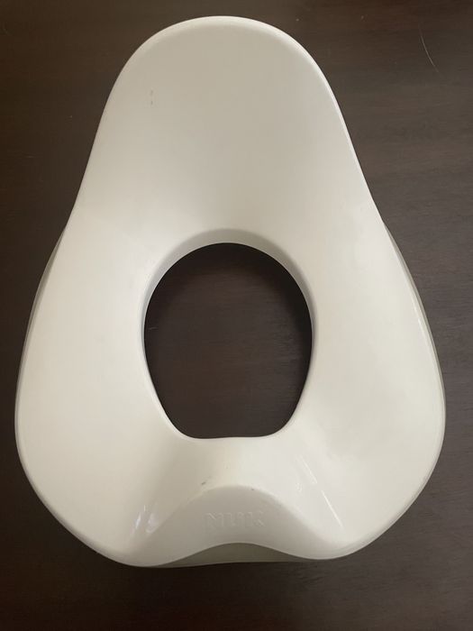 Redutor de sanita da NUK novo