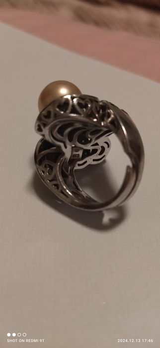 Anel prata, pérola e pedras