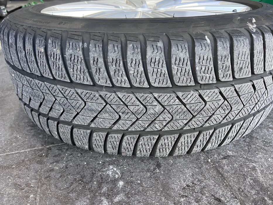 Audi Original, Pirelli Winter Sottozero 3 245/45 R19 102V