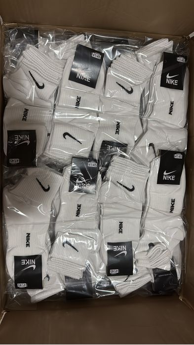 Meias peks de 12 pares branco e preto