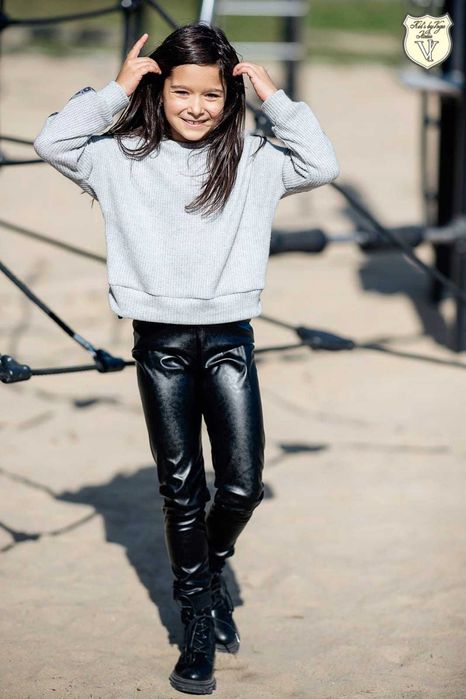 Swetr szary dla dziewczynki Kids by voga nowy 122-128