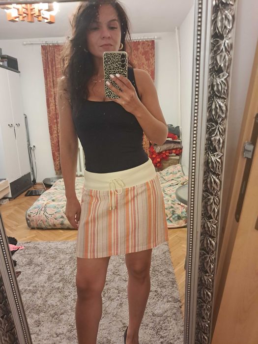 Letnia mini spódniczka marki Vila, L