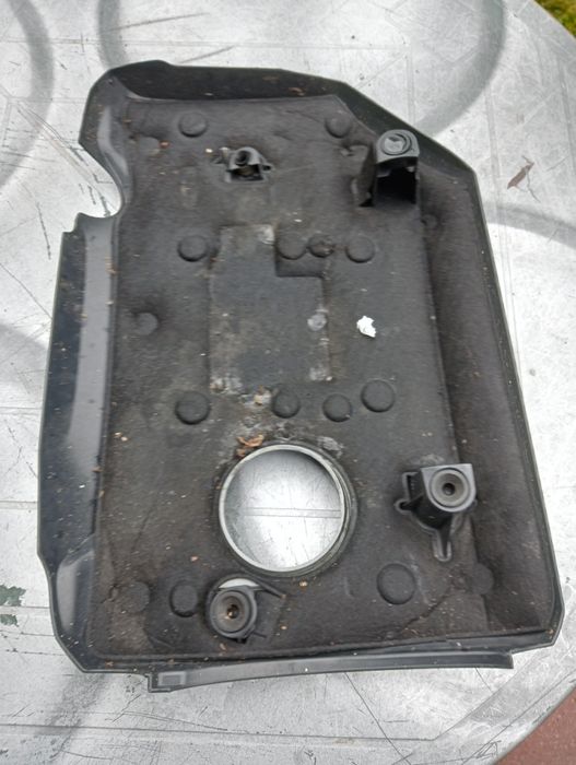 VW Golf Passat Touran TSI osłona silnika