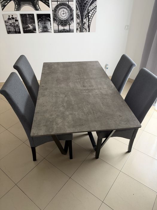 Conjunto mesa jantar + cadeiras