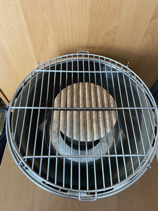 Вугільний гриль LotusGrill