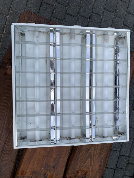 Lampa jarzeniowa siemens, (garażowa, oswietlenie biura,garażu, piwnic)