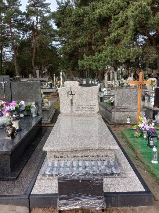 Nagrobki Granitowe