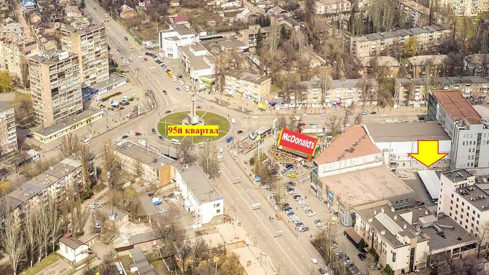 автостоянка з навісами  на  47місць , 95квартал