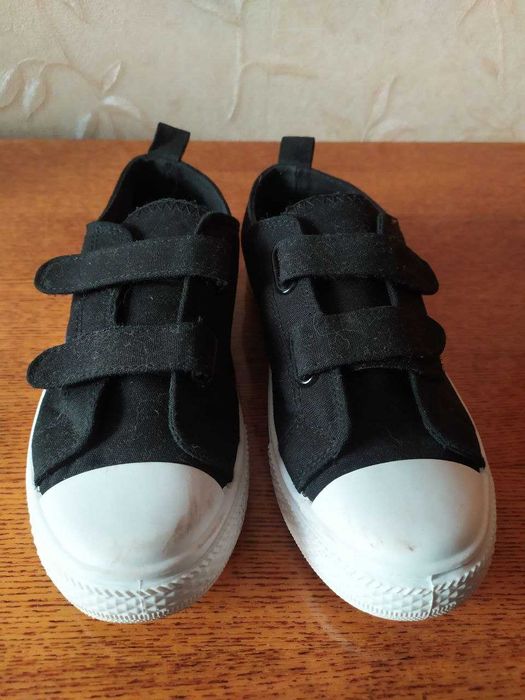 Кеды спортивная обувь р 35