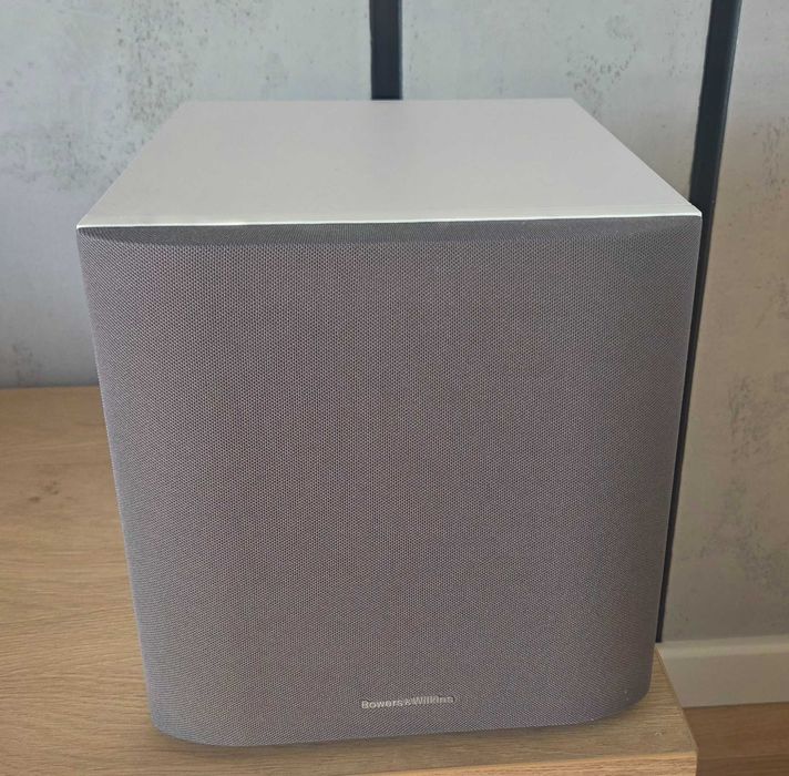 Subwoofer B&W Bowers & Wilkins ASW 608, jak nowy
