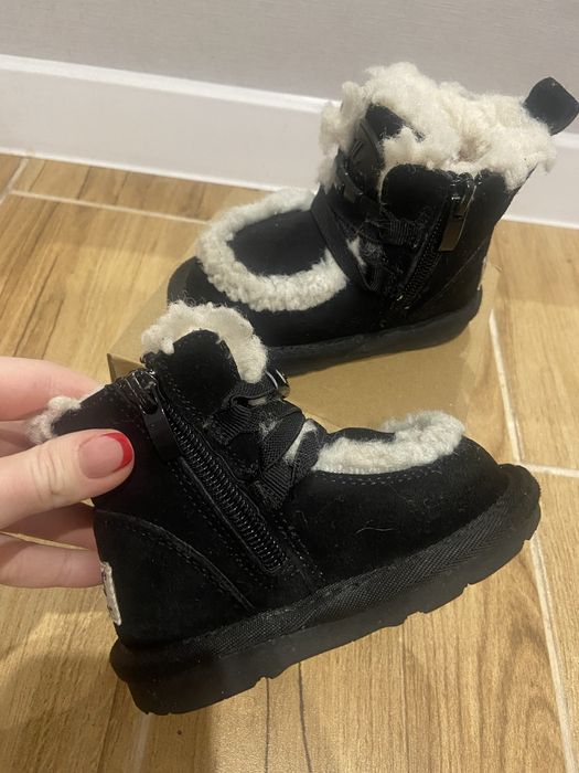 Дитячі зимові чобітки