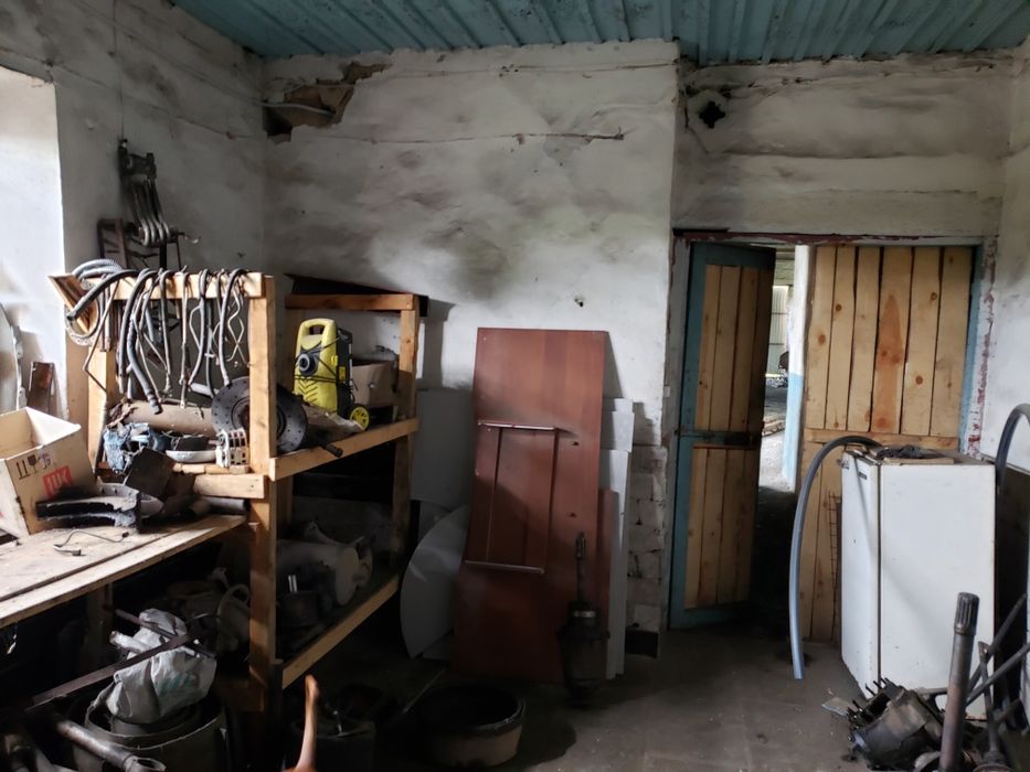 Продаж  виробниче приміщення  с. Серби