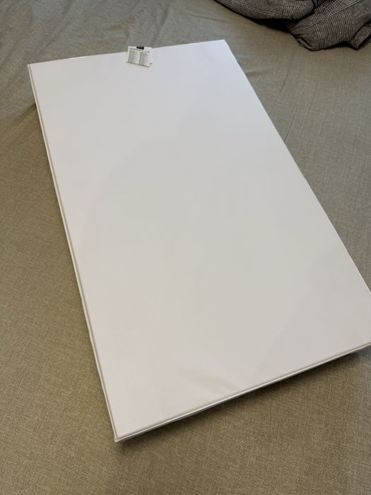 Пеленальна дошка