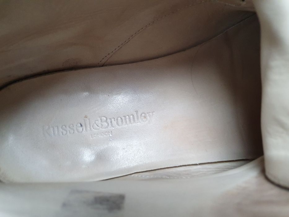 Russell & Bromley London chukka desert botki roz. 45