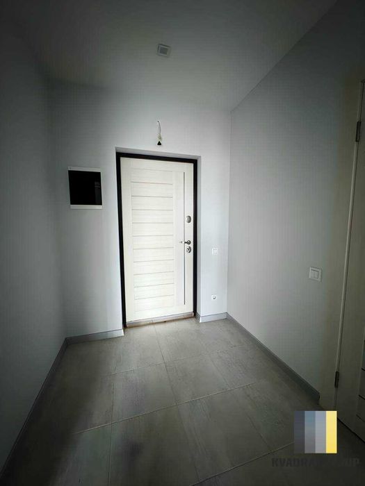 Продам квартиру з ремонтом новобудова центр Дніпро