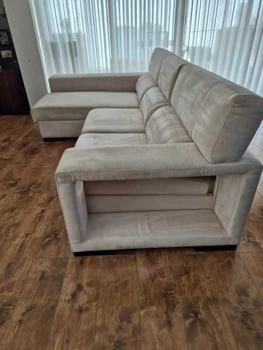 Sofá 4 lugares com chaise longue