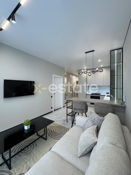 Оренда однокімнатної квартири в ЖК бізнес-класу біля ТЦ Фабрік