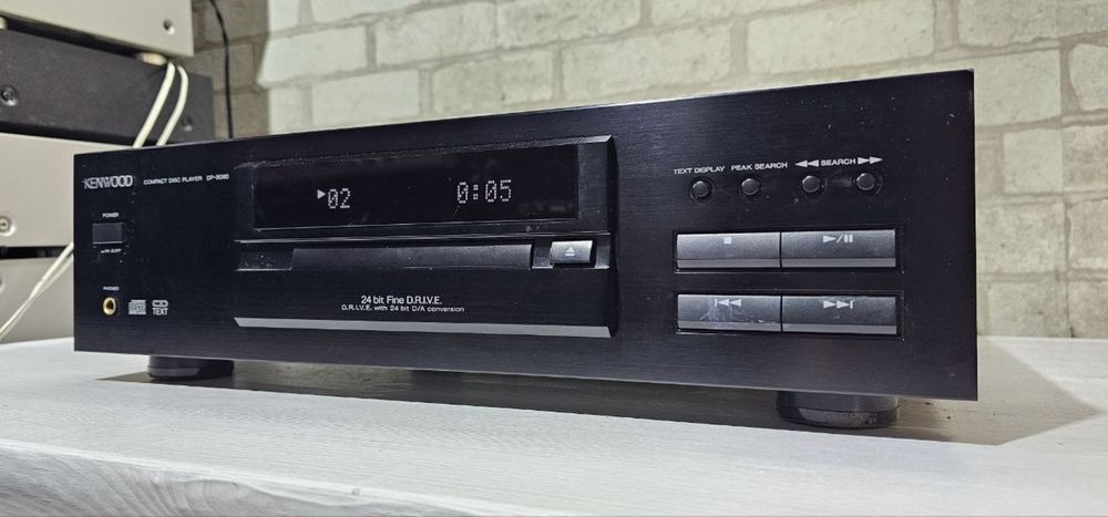 CD прогавач/проигрыватель Kenwood DP 5090