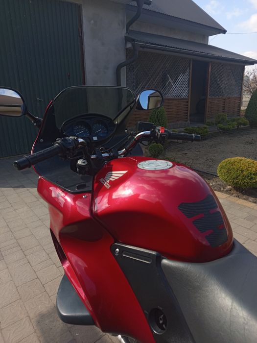 Honda NT 650 Deauville