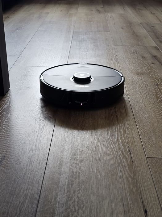 Roborock s8, robot sprzątający, sprawny
