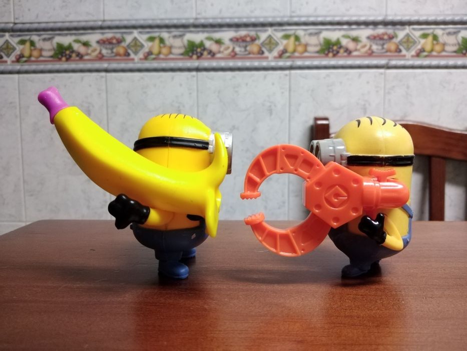 2 Bonecos Minions