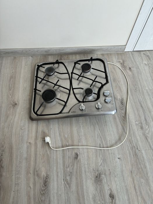 Газова поверхня Amica