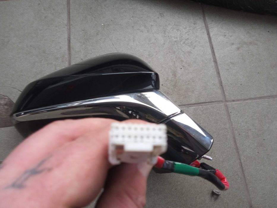 LEXUS NX300h 18-21r Lift Lusterko Prawe 8 PIN UK  Wysyłka