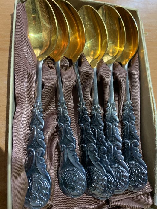 Продам ложки колекційні мельхіорові 6 шт