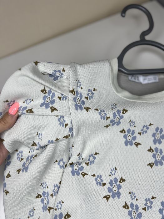 Блузка Zara з пишними рукавами ліхтариками