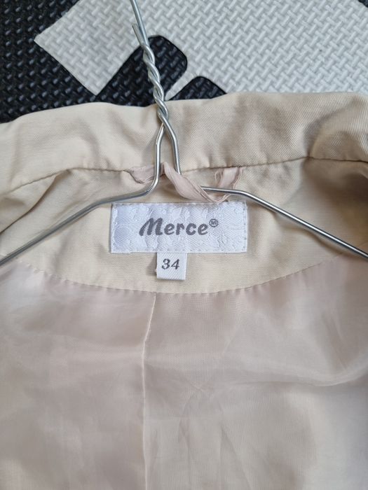 Wiosenny płaszcz Merce 34