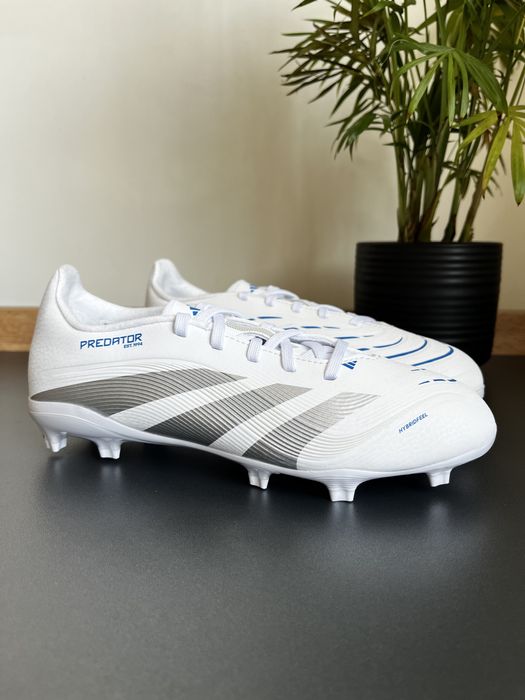 Adidas Predator League оригінал бутси дитячі розмір 34-35.5 нові