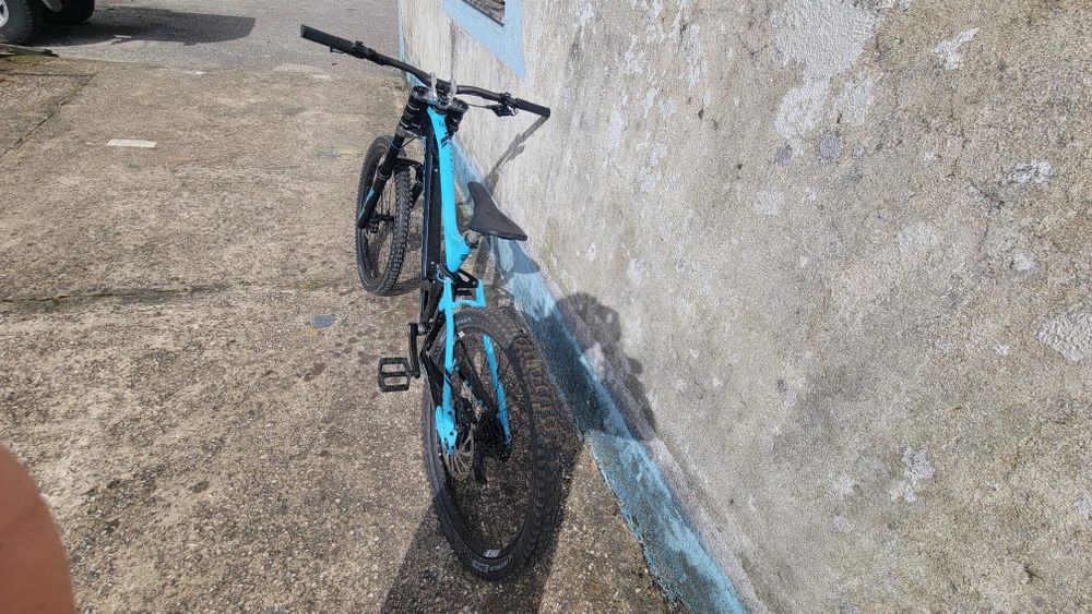 Troco por dirt jump  Mondraker summum