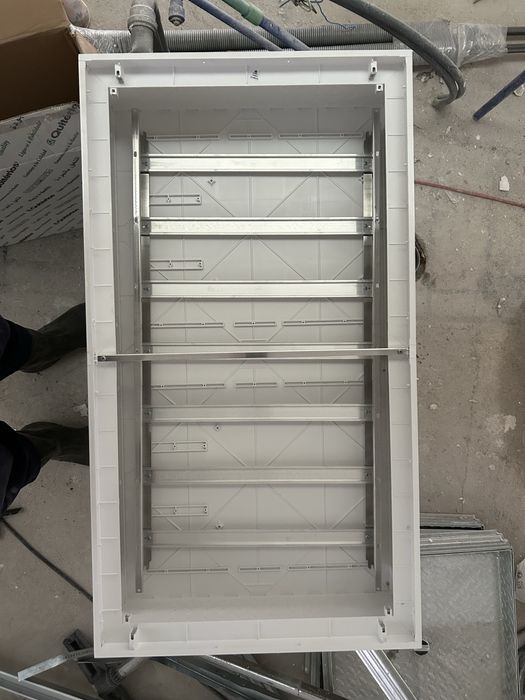 Caixa Quadro Elétrico  (7x24) 168md P200 INT