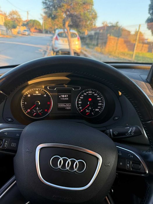 Audi Q3 2.0 TDI 150cv Design | Nacional