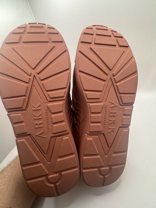 ARKK Copenhagen Raven Nubuck Vibram sportowe sneakersy  rozmiar 39