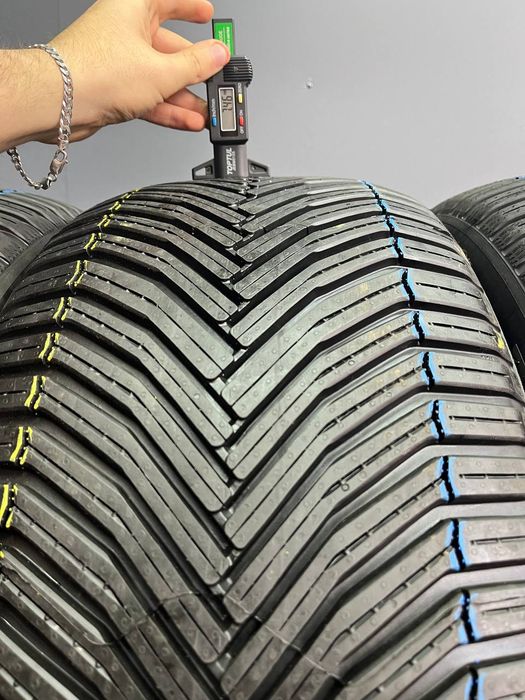 Шины Новые 285 45 255 50 R 19 Michelin CROSSCLIMATE 2 SUV Разноширокий