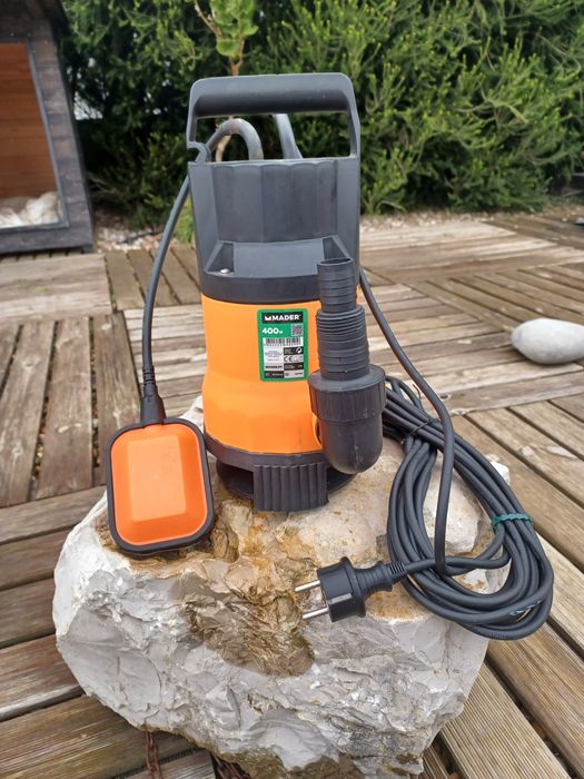 Bomba Submersível de plástico para águas sujas  400 w