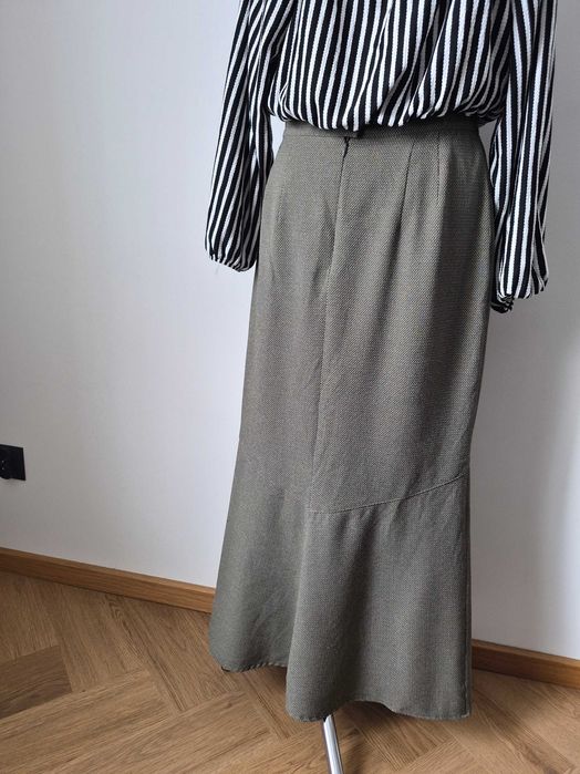Długa spódnica maxi wzorzysta Ashley Brooke elegancka spódnica