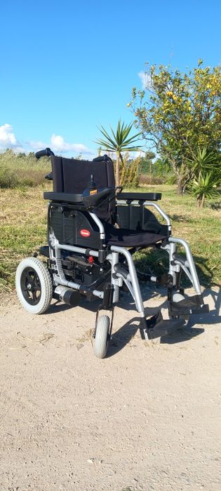 Cadeira de rodas eléctrica Mobi ( Stannah)